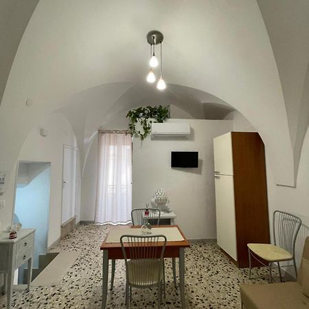 The White Rose Appartement Ceglie Messapica Buitenkant foto