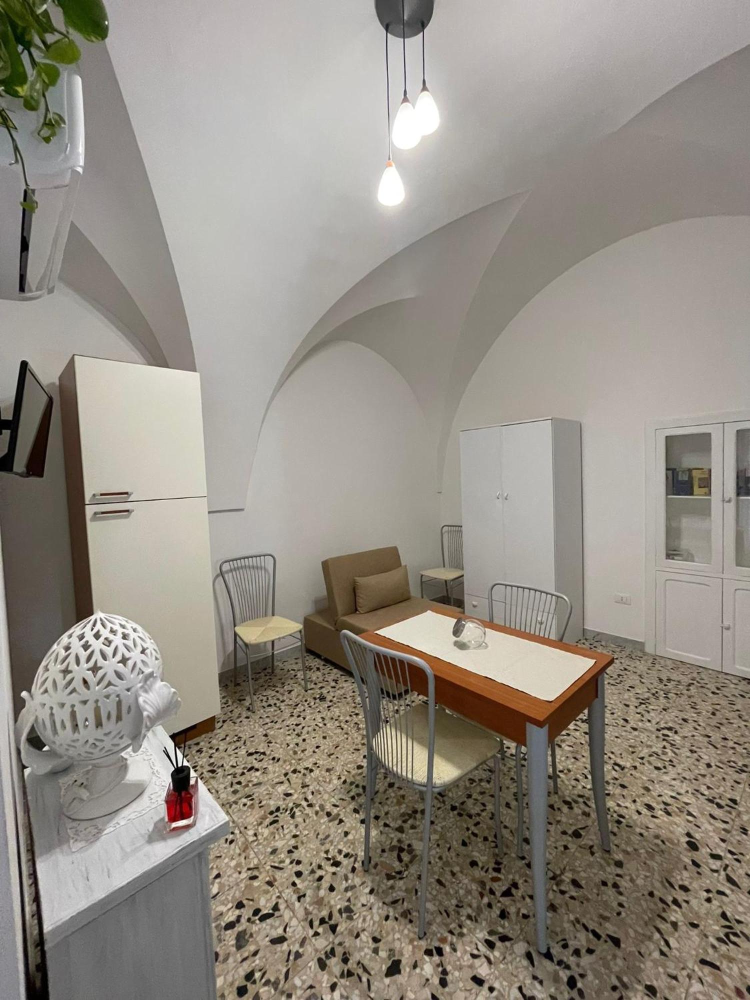 The White Rose Appartement Ceglie Messapica Buitenkant foto