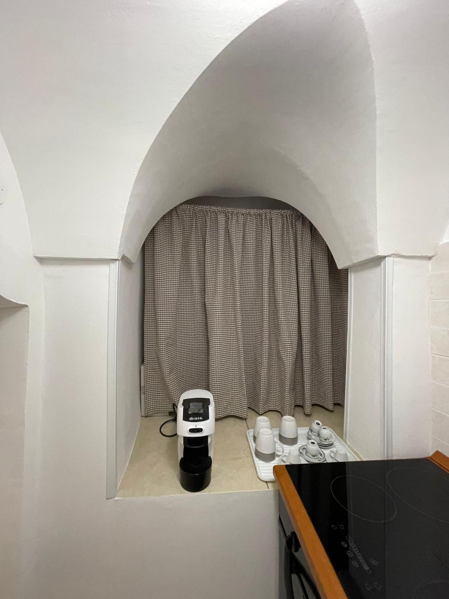The White Rose Appartement Ceglie Messapica Buitenkant foto